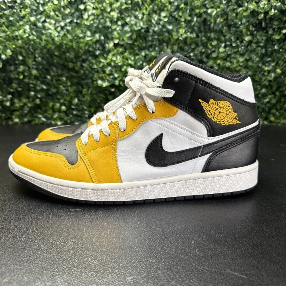 Jordan Air Jordan 1 Mid Yellow Men's Sneakers Size 9.5 DQ8426-701
